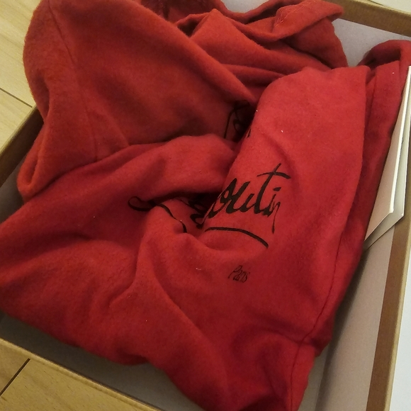 Christian Louboutin Women's So Kate Patent Leather Pumps 120 - Picture 3 of 4